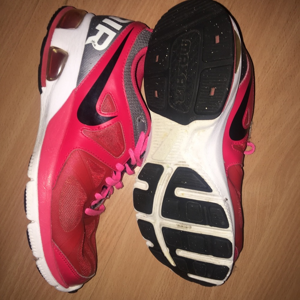 Red Nike Air size 8.5 previously owned/light wear